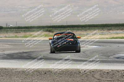 media/Jun-01-2024-CalClub SCCA (Sat) [[0aa0dc4a91]]/Group 2/Race/